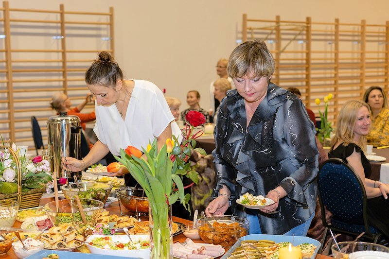 Niesamowity Dzień Kobiet w Zespole Szkół Nr 1